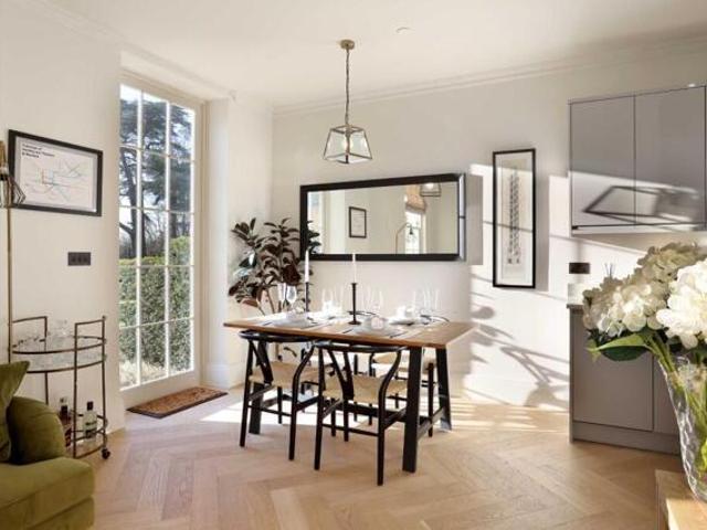 Room for sale in Little Marlow, Buckinghamshire