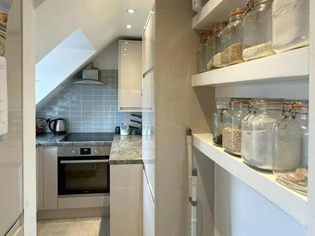 Room for sale in Milford-on-Sea, Ashurst Bridge