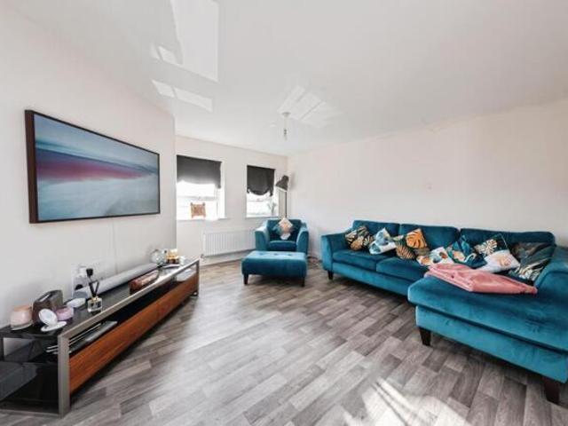 Room for sale in Old Wolverton, Milton Keynes