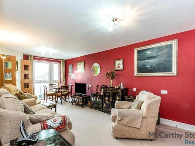 Room for sale in Kingsthorpe, Northamptonshire