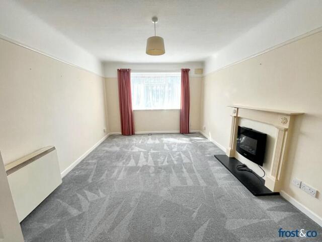 Room for sale in Parkstone, Poole