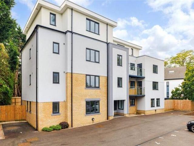 Room for sale in Penn Hill, Poole