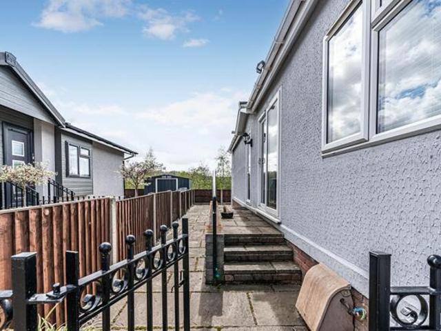 Room for sale in Pontypridd, Wales