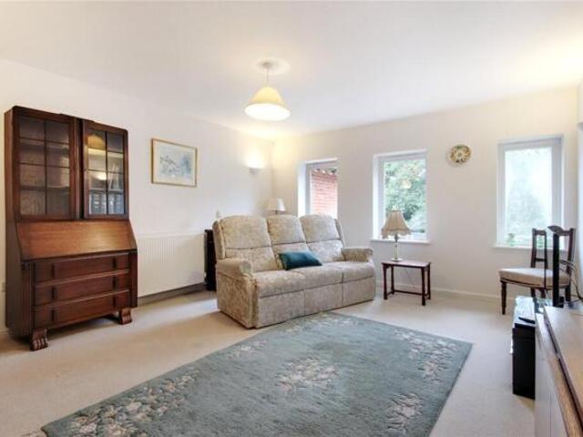 Room for sale in Sevenoaks, The Butts