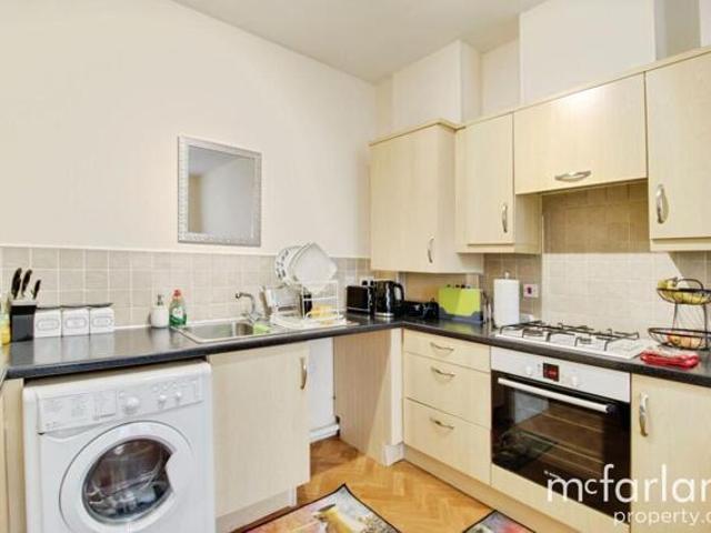 Room for sale in Taw Hill, Abbey Mead
