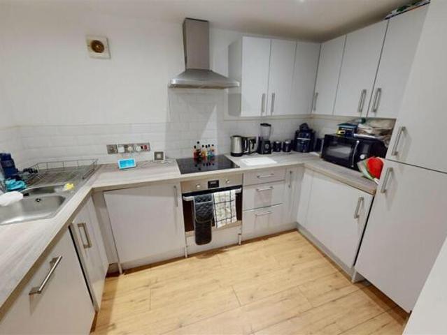 Room for sale in Mosley, Trafford Park
