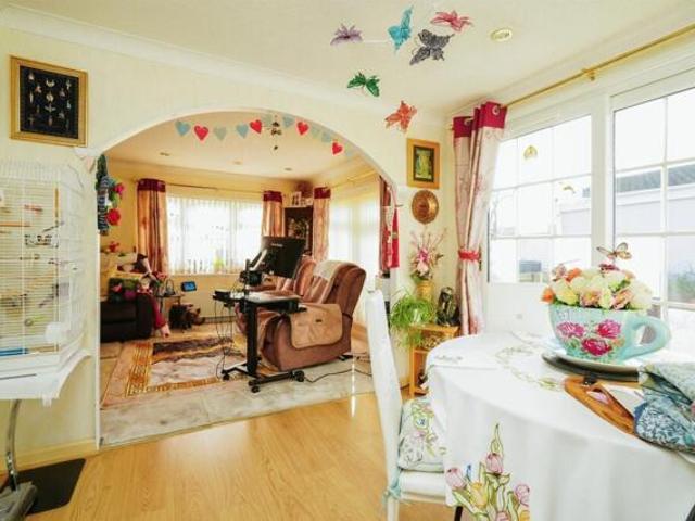 Room for sale in Evershot, Oxfordshire
