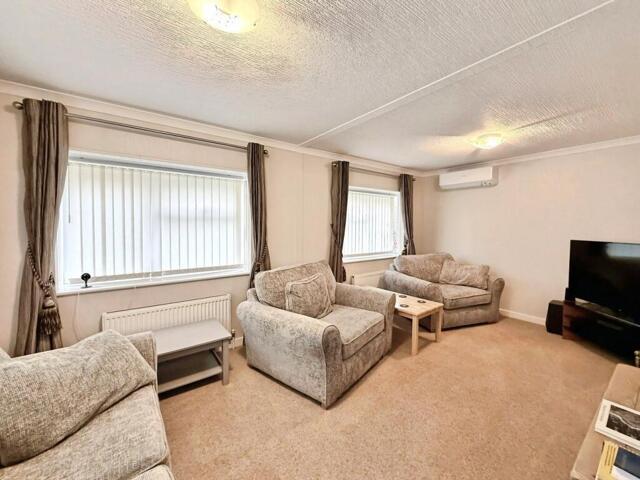 Room for sale in Harmondsworth, Isle Of Man
