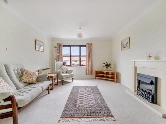 Room for sale in Southbourne, Littlecote