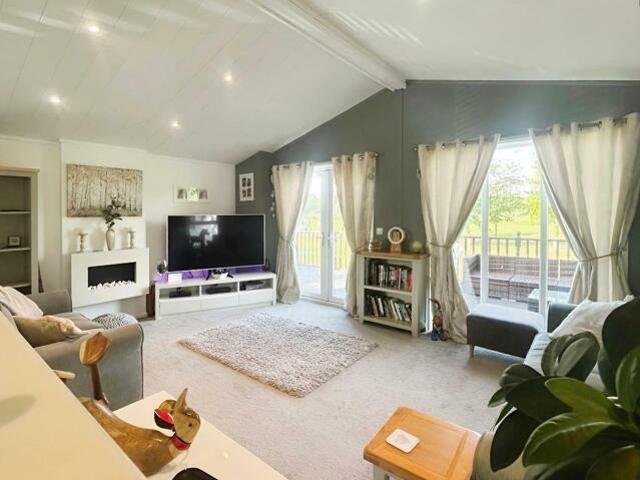 Room for sale in Four Gotes, Cambridgeshire
