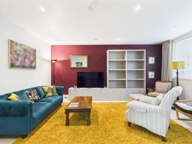 Room for sale in Horsell, Woking