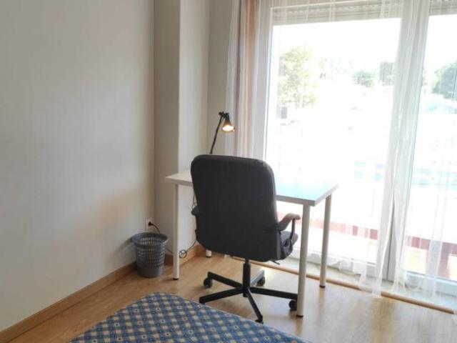 Quarto alugar em Porto