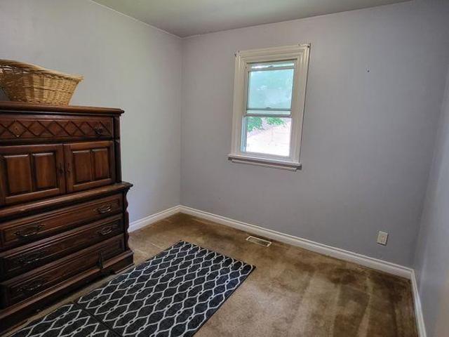 Room for rent in Durham, Ontario
