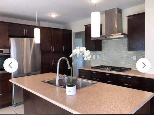 Room for rent in Burnaby, British Columbia