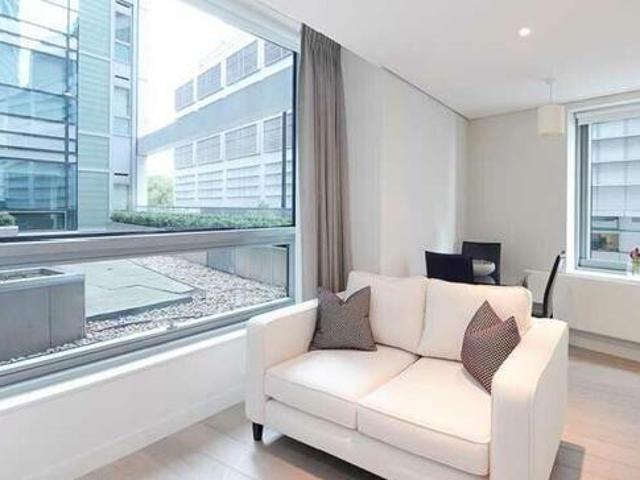 Room for rent in Camden Town, Paddington