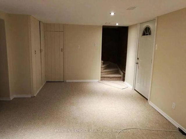Room for rent in Kitchener, Ontario