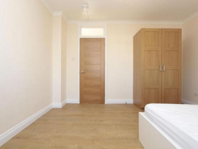 Room for rent in Maida Vale, Greater London