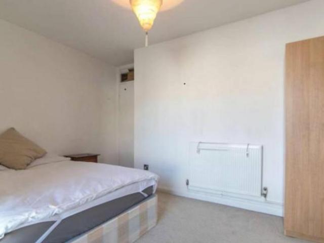 Room for rent in Tufnell Park, Isle Of Man