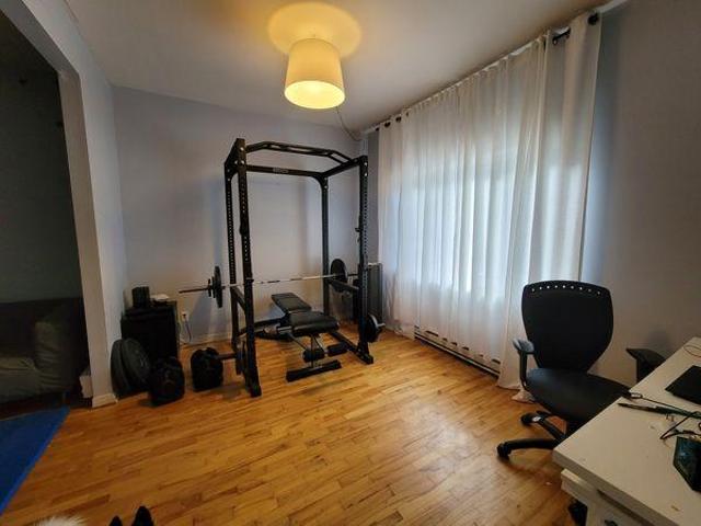 Room for rent in St. Leonard's, Quebec