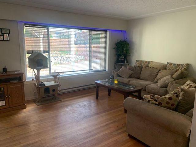 Room for rent in Penticton, British Columbia