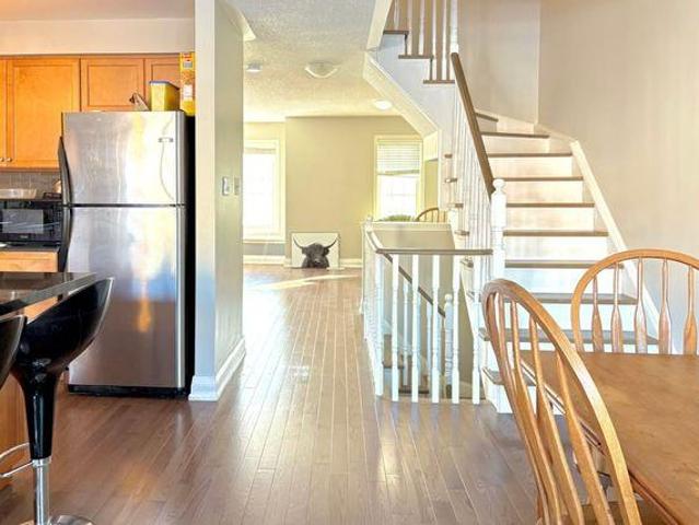 Room for rent in Pickering
