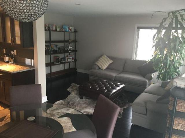 Room for rent in Pickering