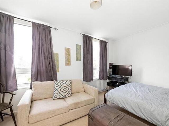 Room for sale in West Norwood, Greater London