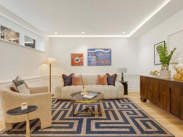 Room for sale in Victoria, Isle Of Man