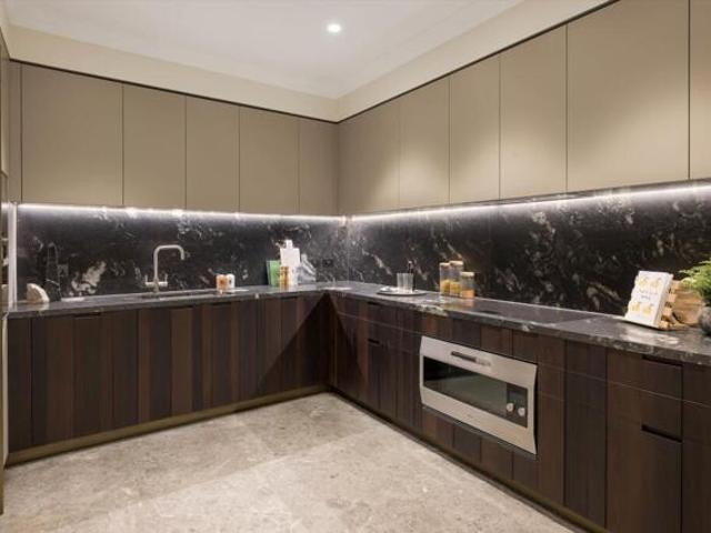 Room for sale in Belgravia, Greater London