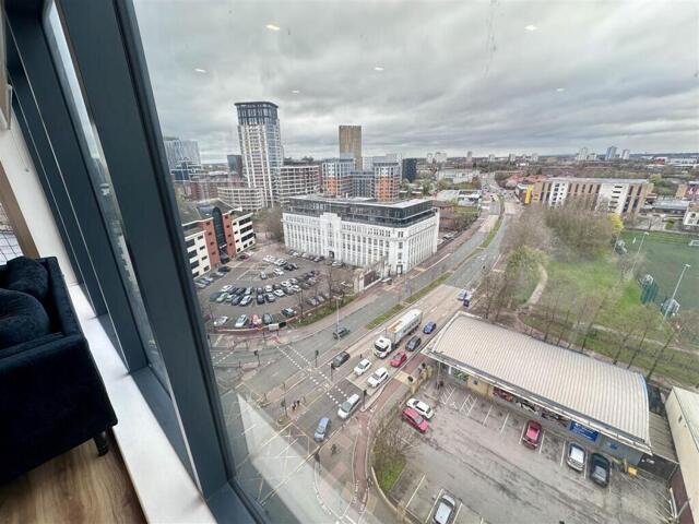 Room for sale in Ordsall, Salford