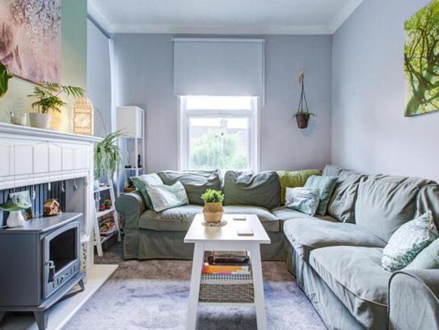 Room for sale in Alton Barnes, Isle Of Man