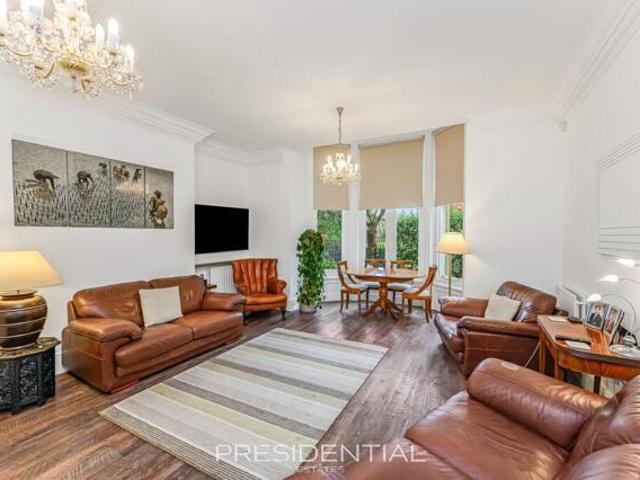 Room for sale in Fairlop, Greater London