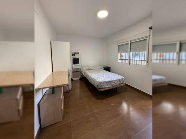 Habitación en alquiler en Alacant / Alicante