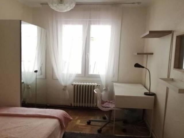 Habitación en alquiler en Iruñerria, Navarra