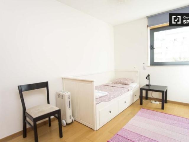 Quarto alugar em Lisboa
