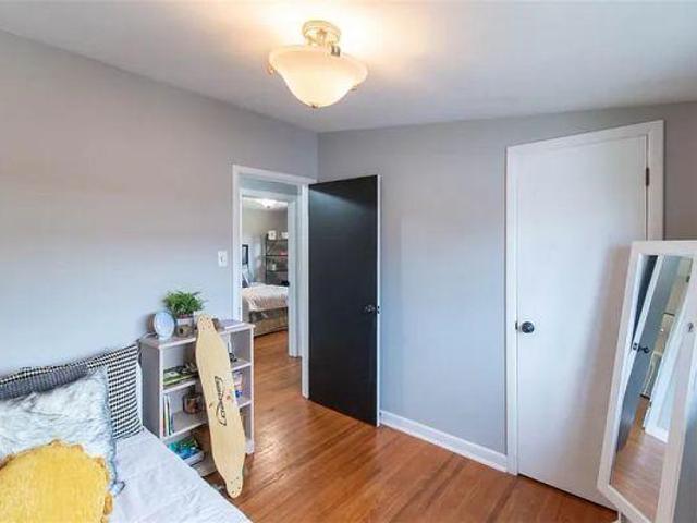 Room for rent in Hamilton