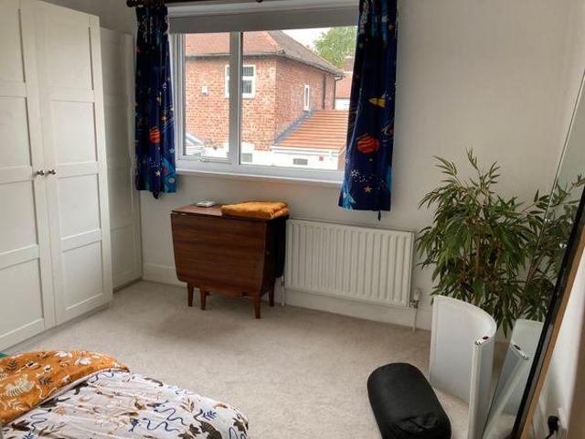 Room for rent in Litherland, Sefton