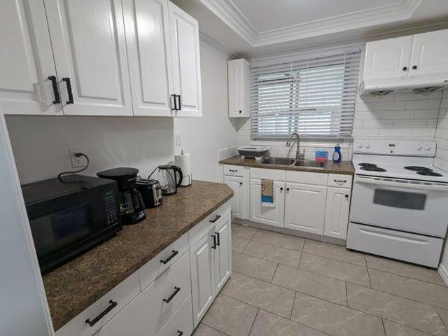 Room for rent in Niagara, Ontario