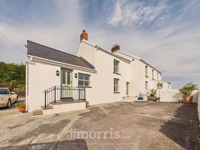 Room for sale in Wales