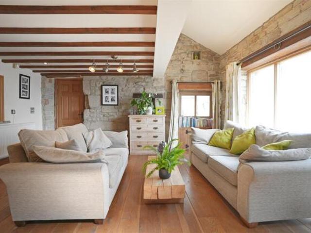 Room for sale in Greetland, Isle Of Man