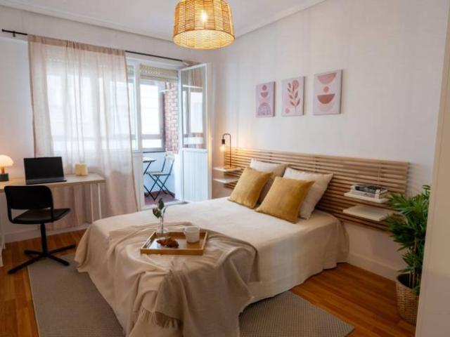 Habitación en alquiler en Oviedo, Asturias
