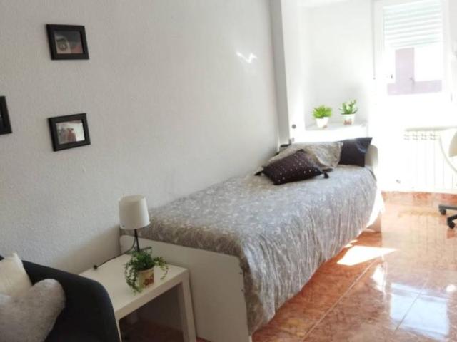 Habitación en alquiler en Zaragoza, Aragón