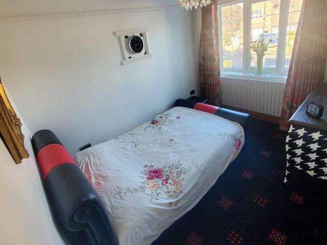 Room for rent in Haddon, East Midlands