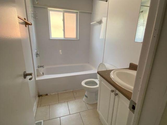 Room for rent in Niagara, Ontario
