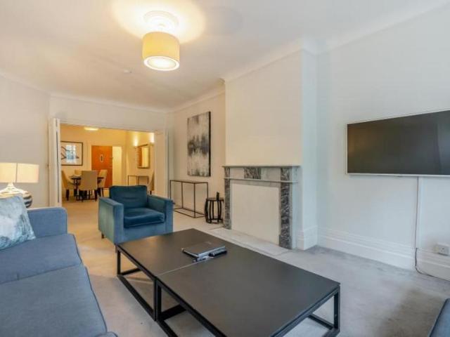 Room for rent in St. John's Wood, Greater London