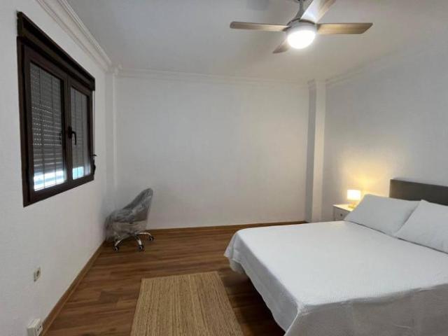 Habitación en alquiler en Comarca Metropolitana de Huelva, Andalucía