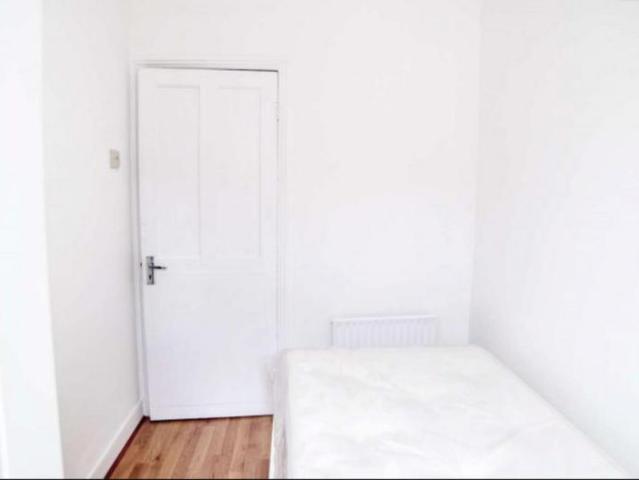 Room for rent in Noel Park, Greater London