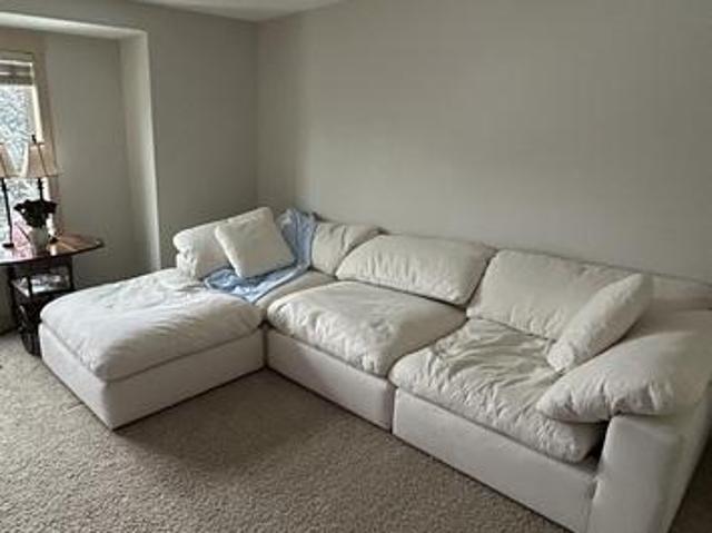 Room for rent in Northwest, Alberta