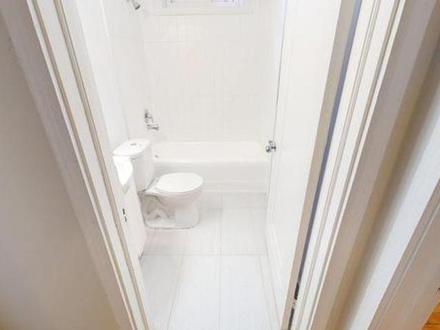 Room for rent in Mulhurst Bay, Ontario
