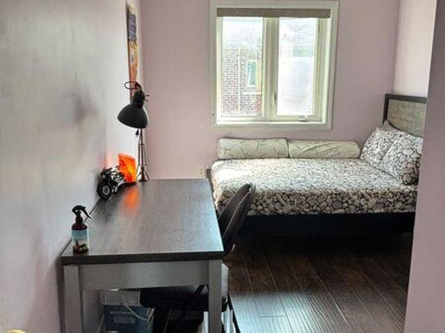 Room for rent in Woburn, Ontario
